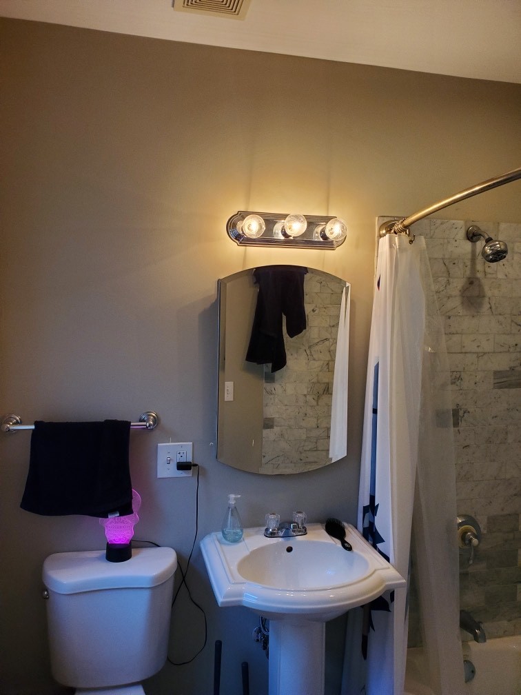 1226 Elmwood Avenue Unit: 1E