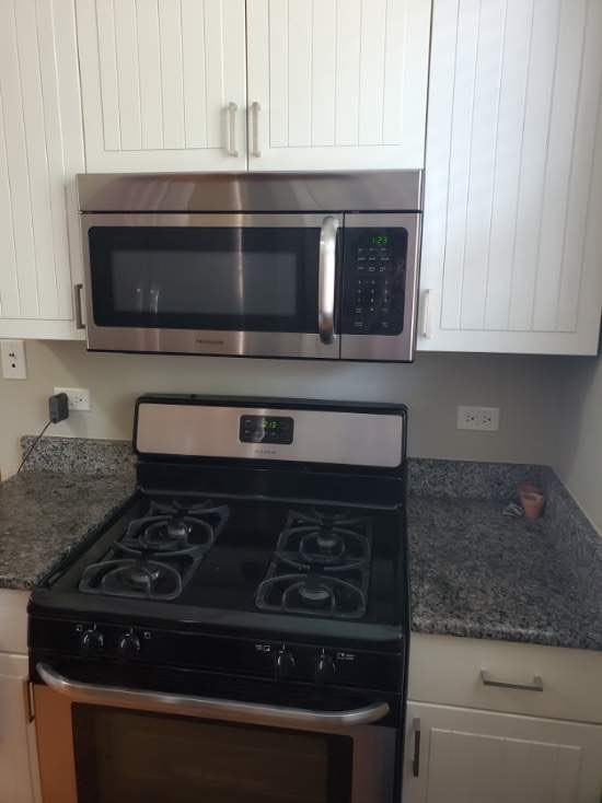 1226 Elmwood Avenue Unit: 1E