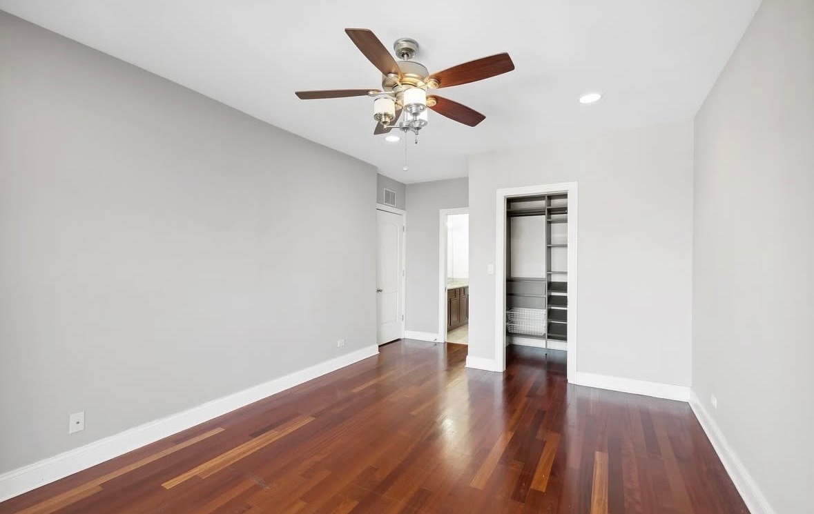 548 E 50th Street Unit: 3