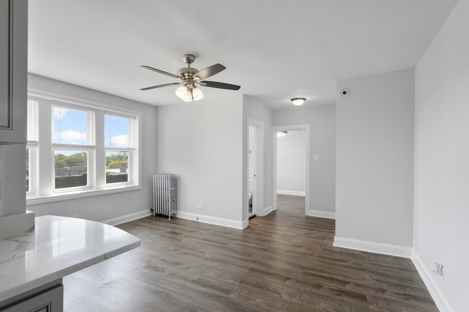 1521 W Sherwin Avenue Unit: 603