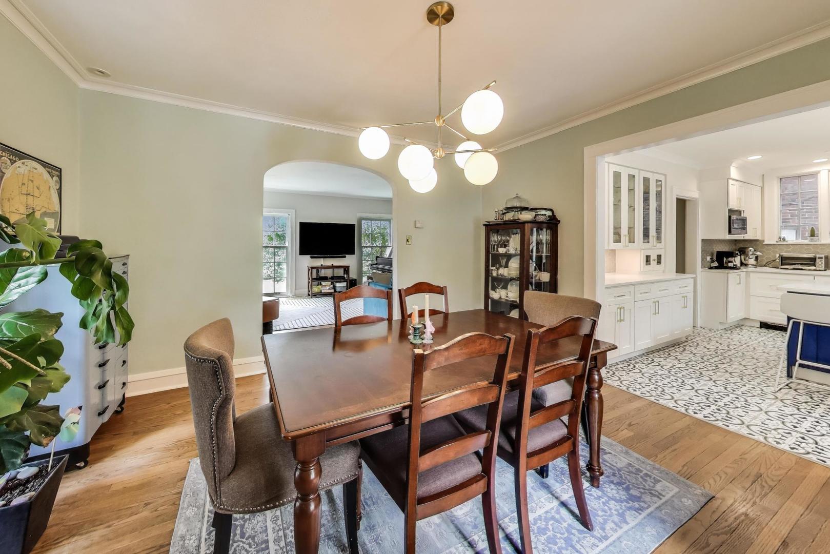 2747 Garrison Avenue