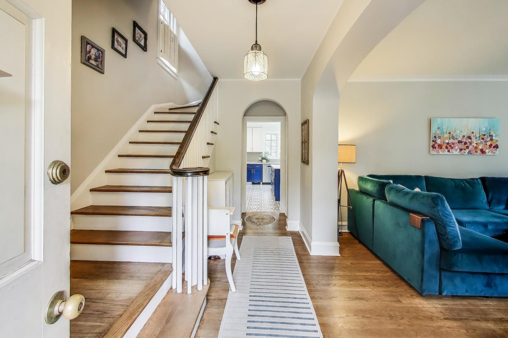 2747 Garrison Avenue