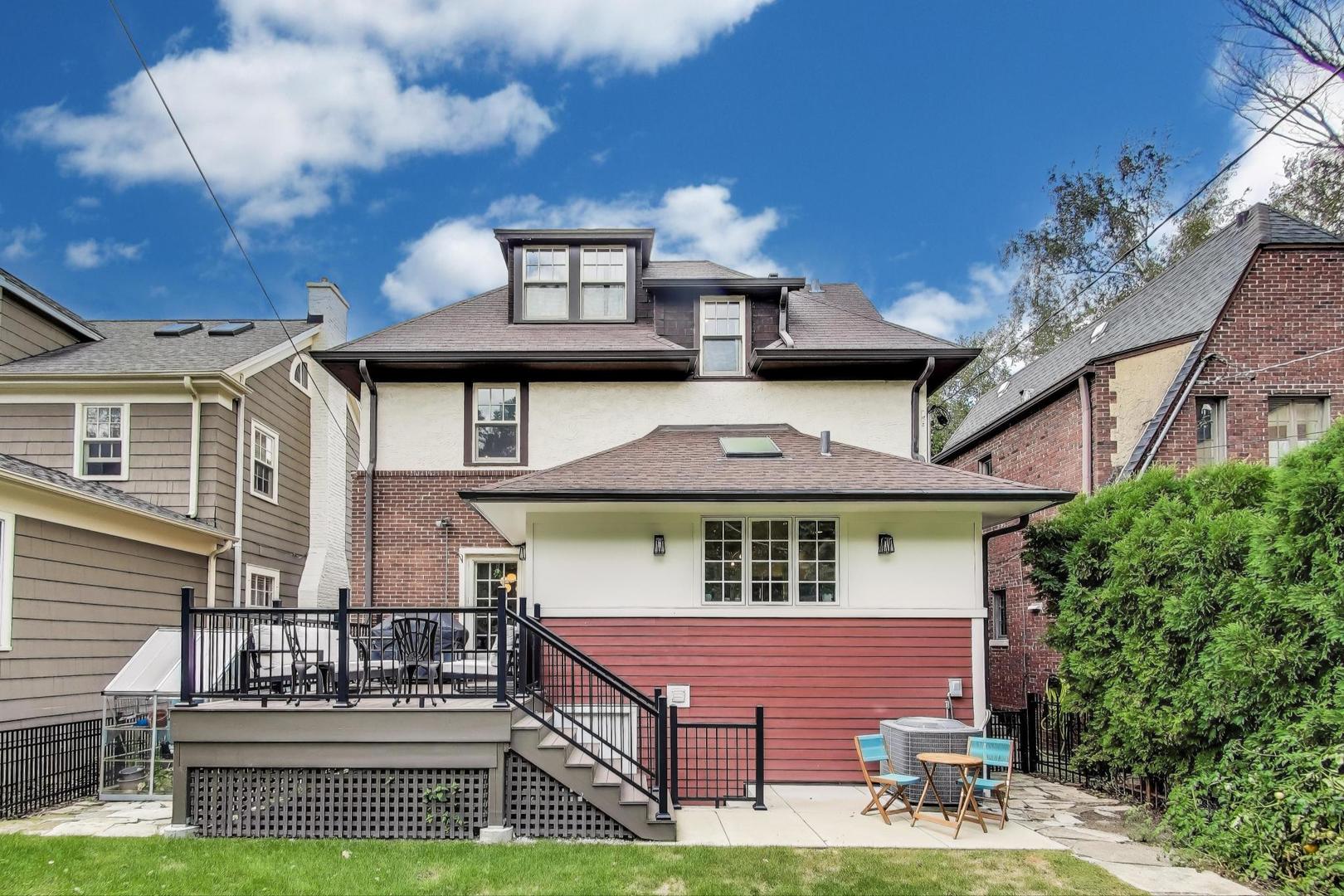 2747 Garrison Avenue