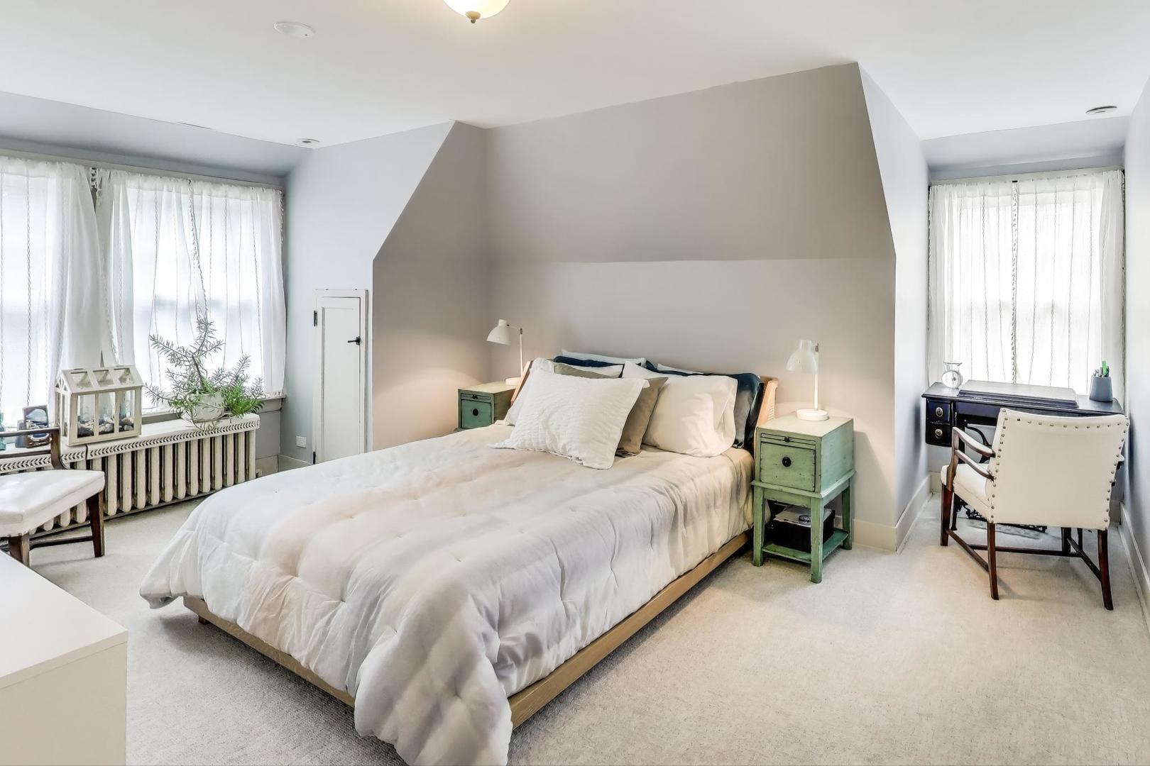 2747 Garrison Avenue