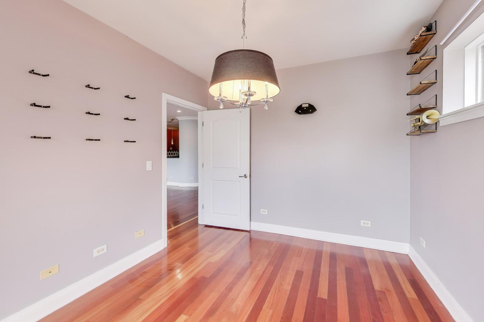 2224 W Touhy Avenue Unit: 3N