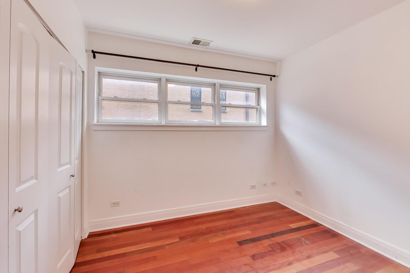 2224 W Touhy Avenue Unit: 3N