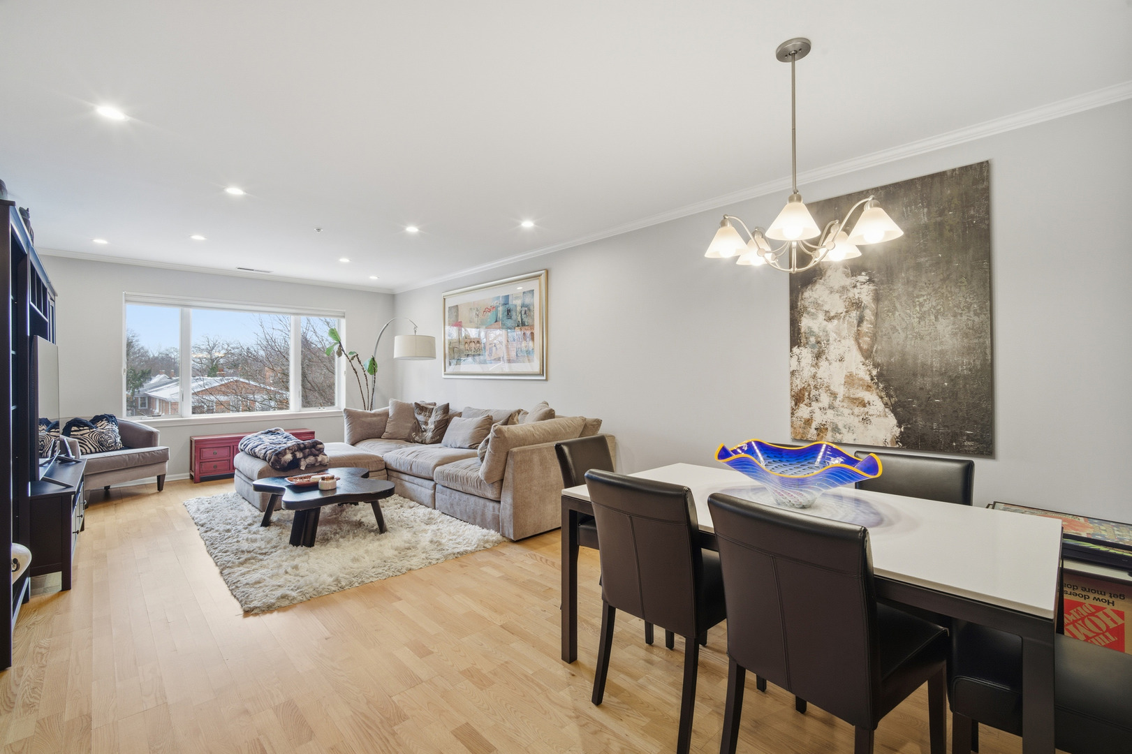 2601 CENTRAL Street Unit: 406