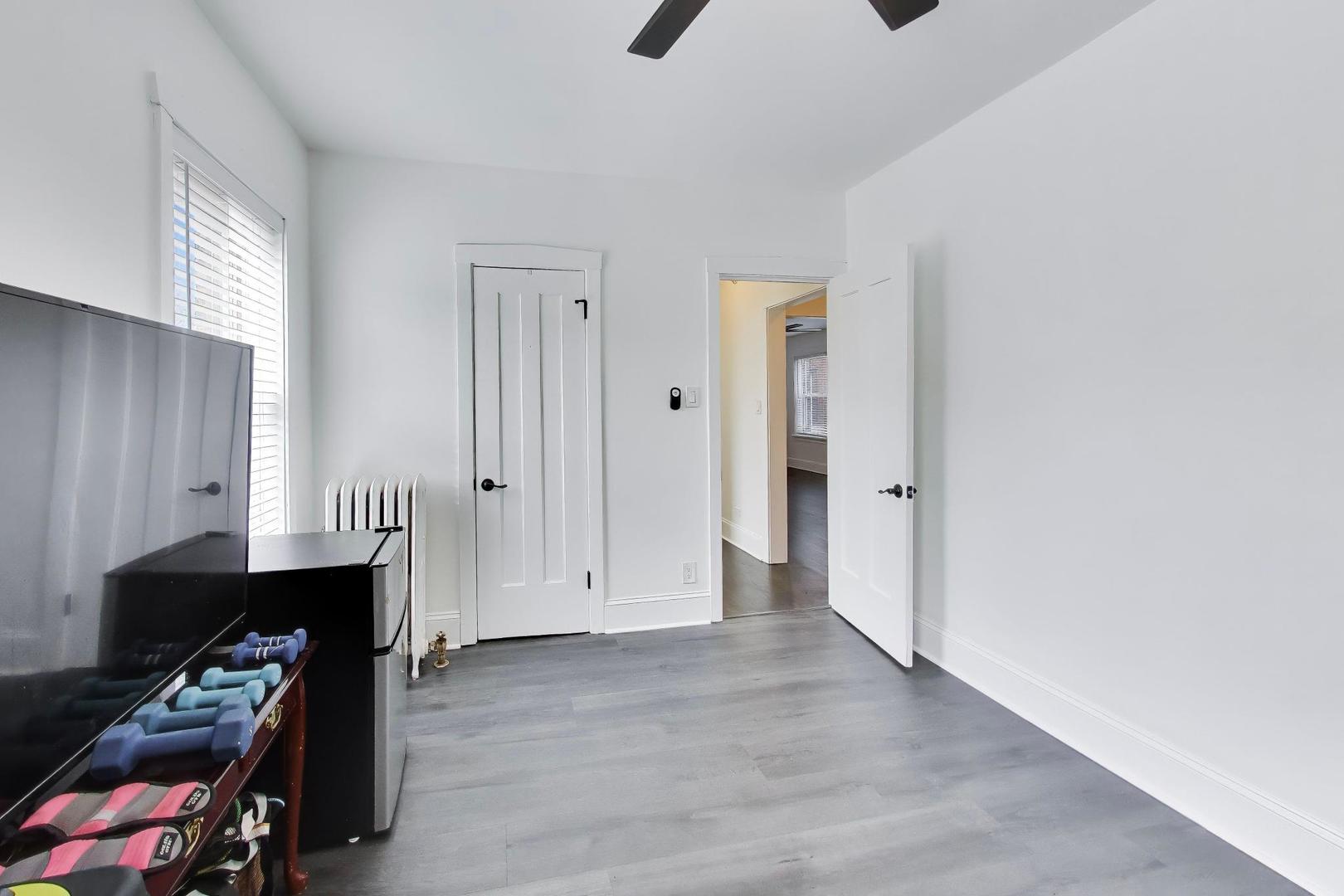 126 Clyde Avenue Unit: 2