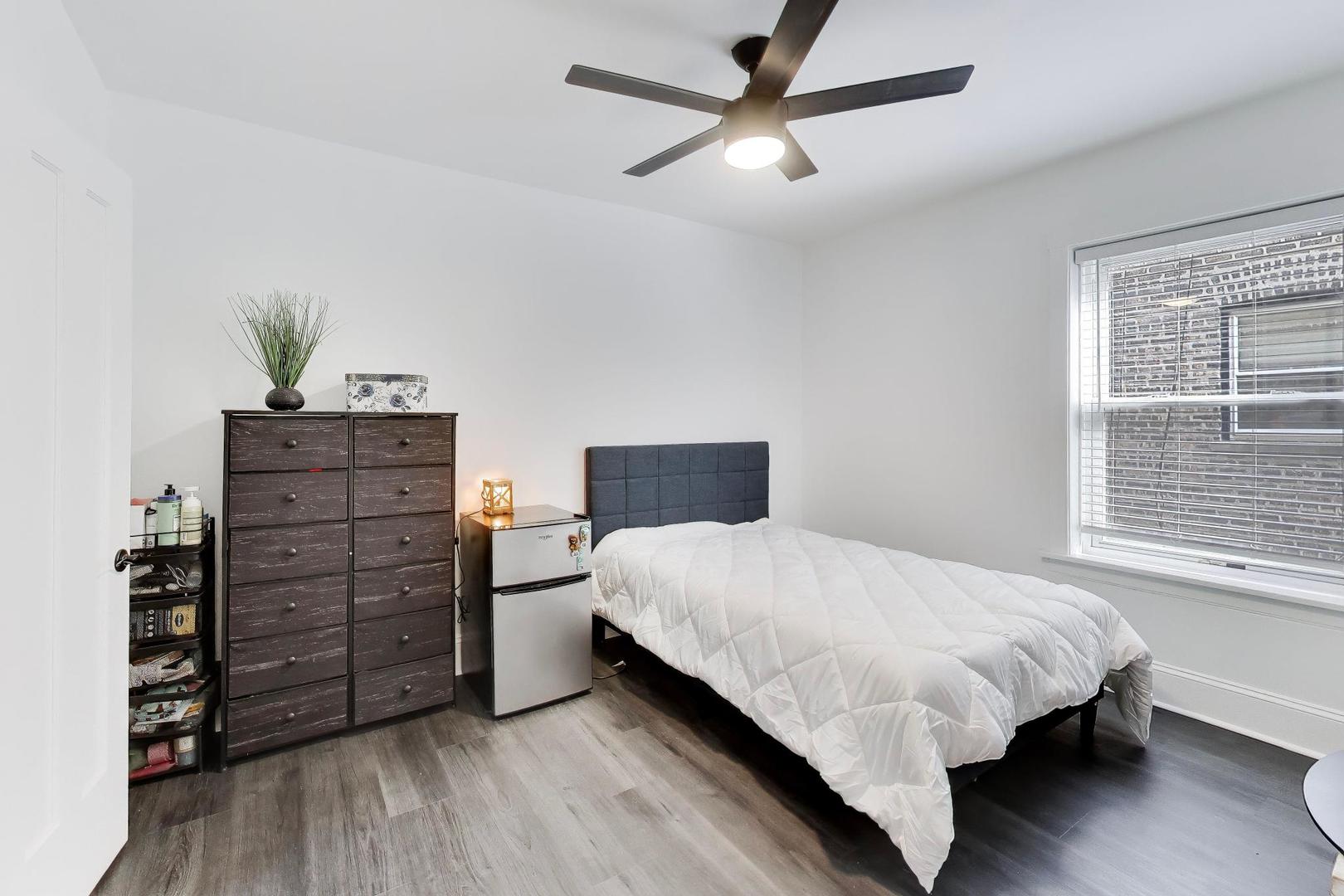 126 Clyde Avenue Unit: 2