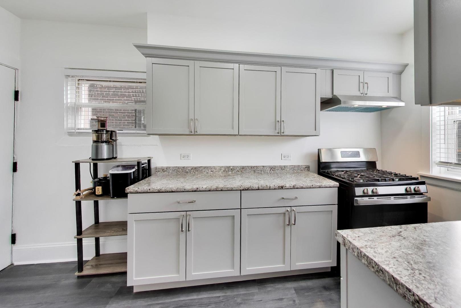 126 Clyde Avenue Unit: 2