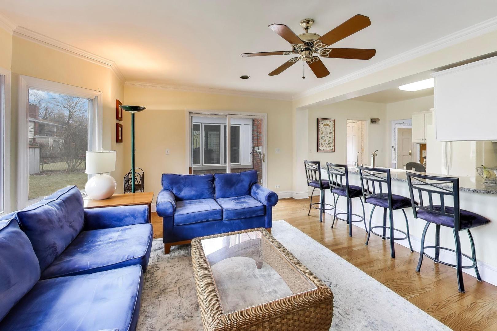 9433 Crawford Avenue