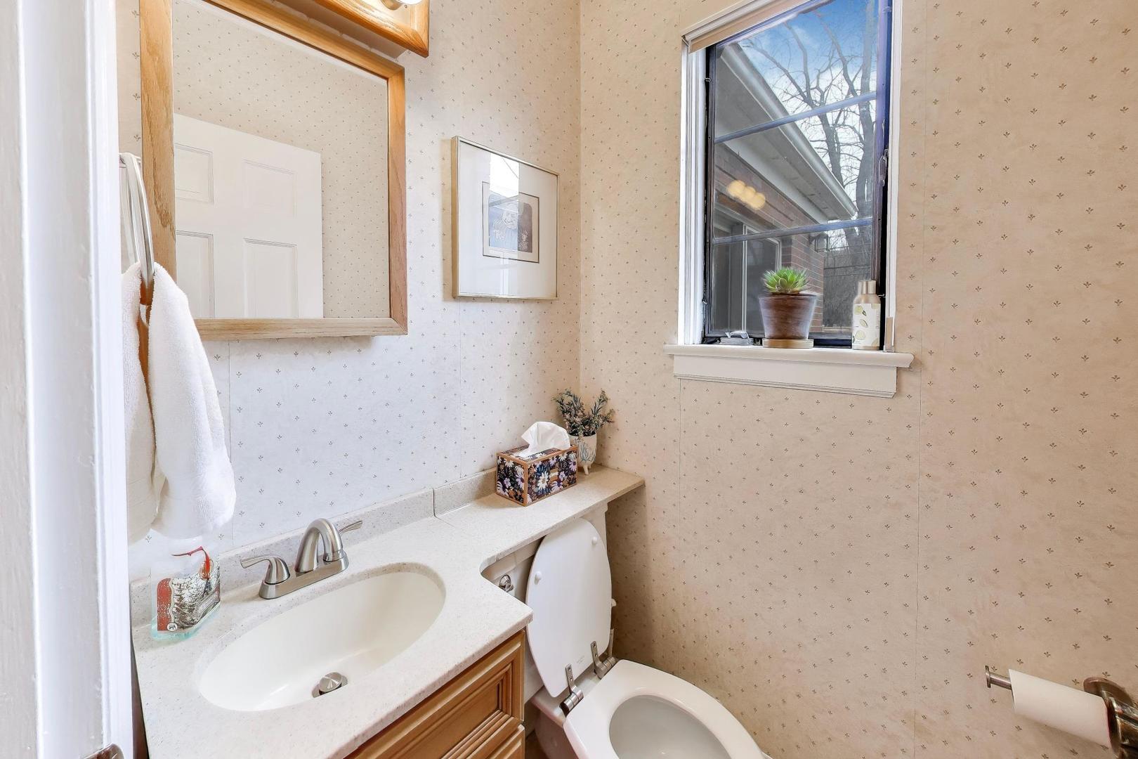 9433 Crawford Avenue