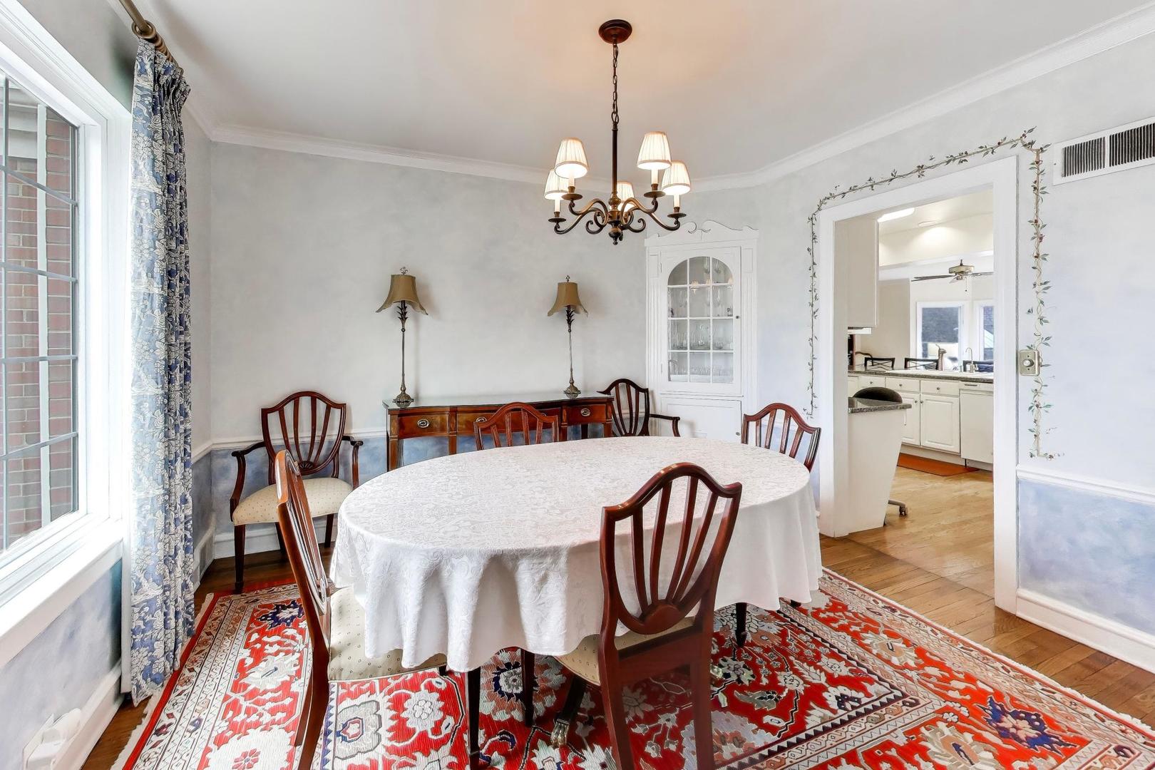 9433 Crawford Avenue