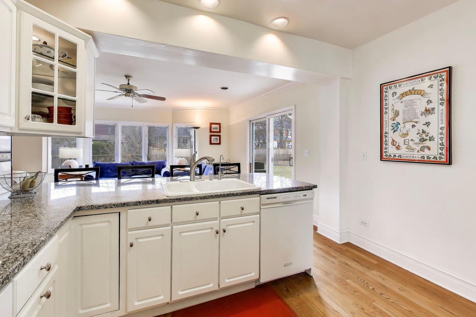 9433 Crawford Avenue