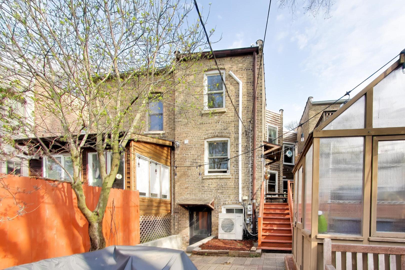 710 Washington Street