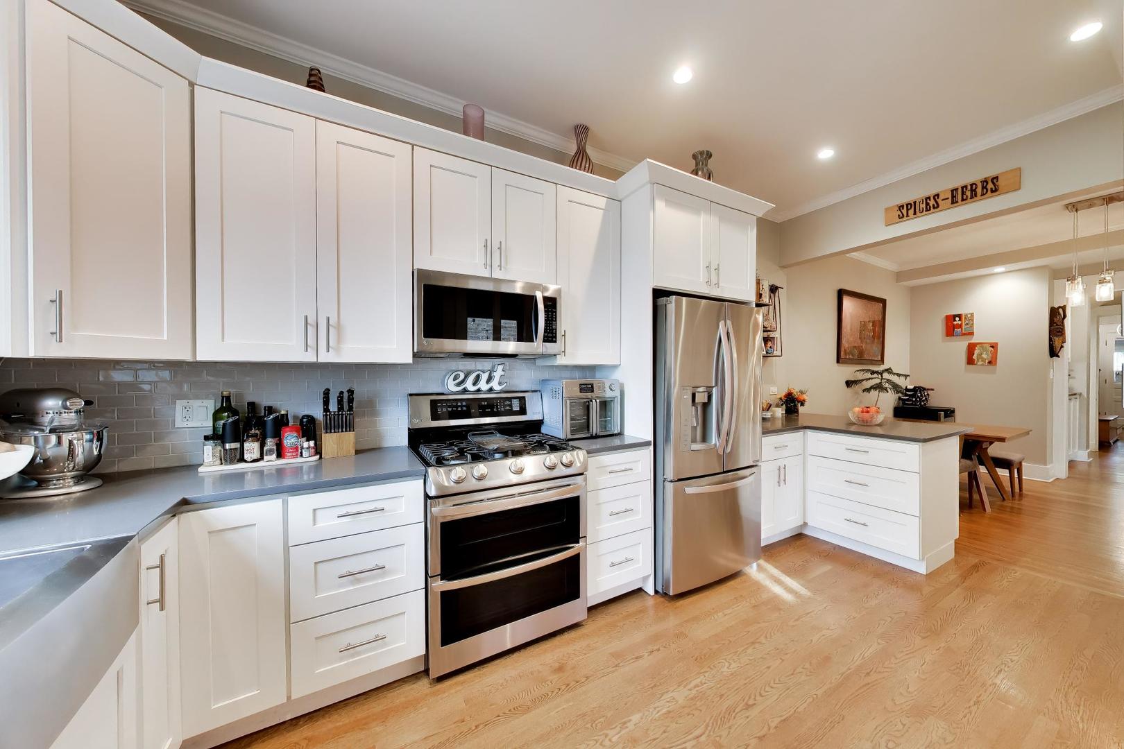 710 Washington Street