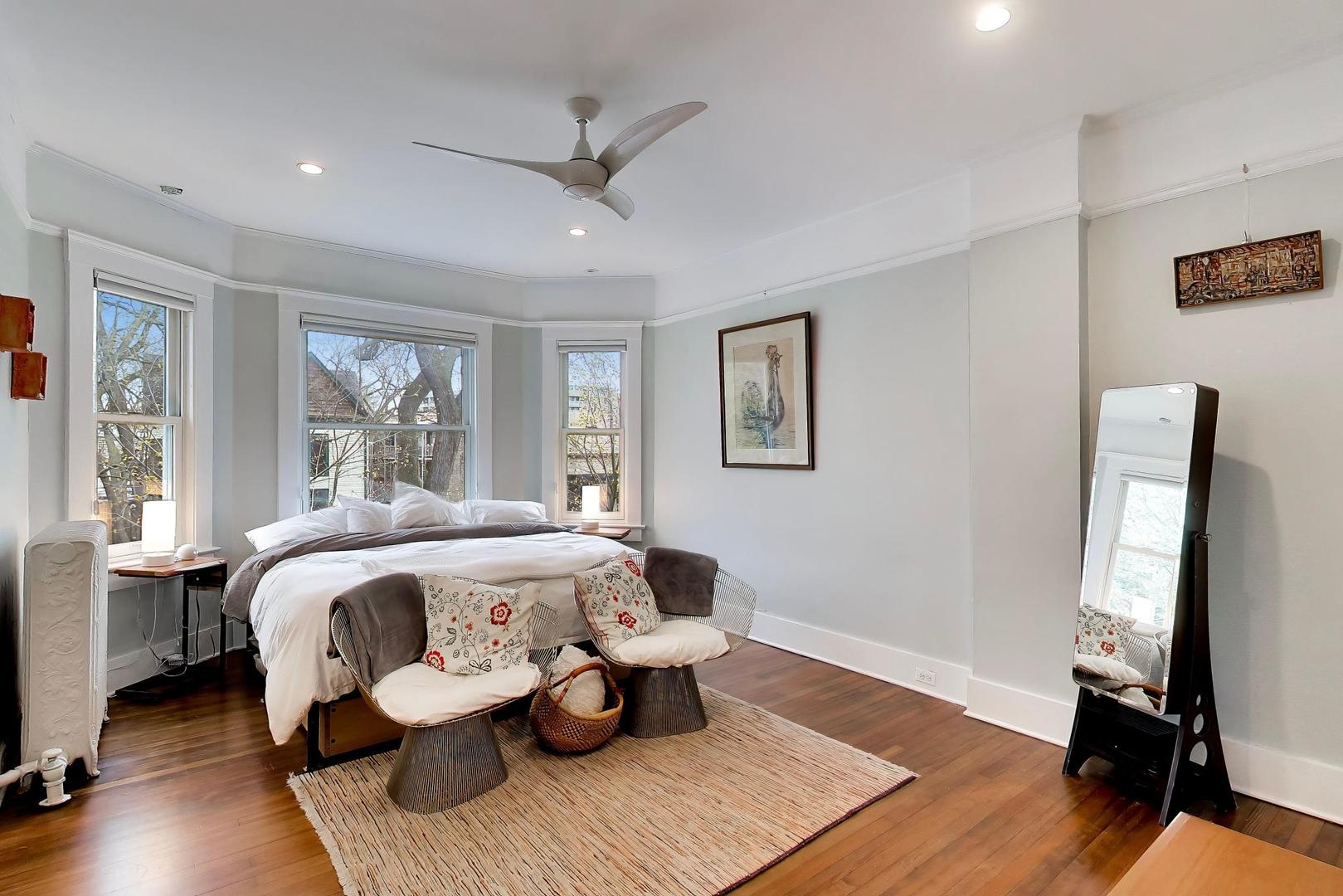 710 Washington Street