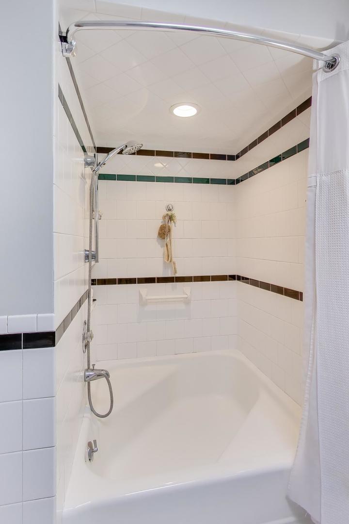 710 Washington Street