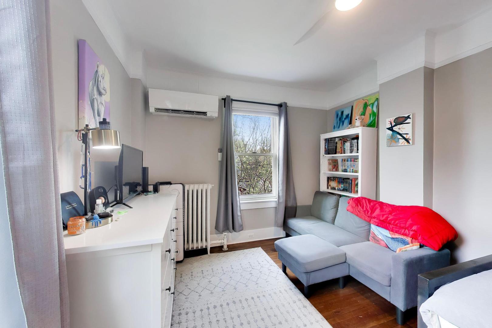 710 Washington Street