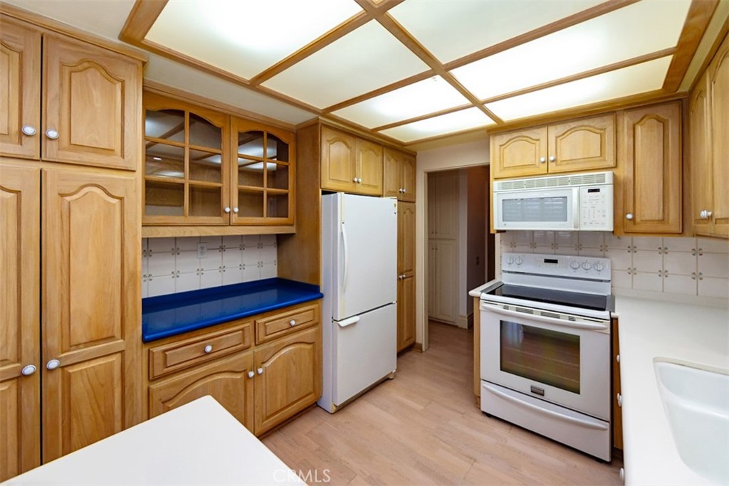 32759 Seagate Drive Unit: 204