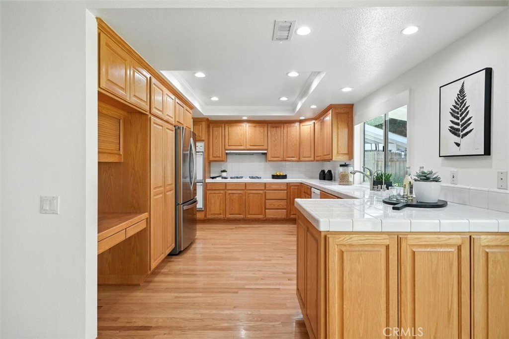 4338 Cartesian Circle