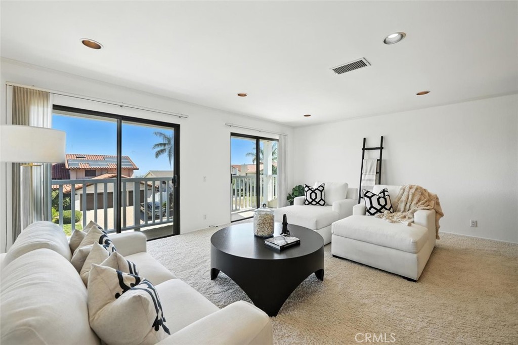 4338 Cartesian Circle