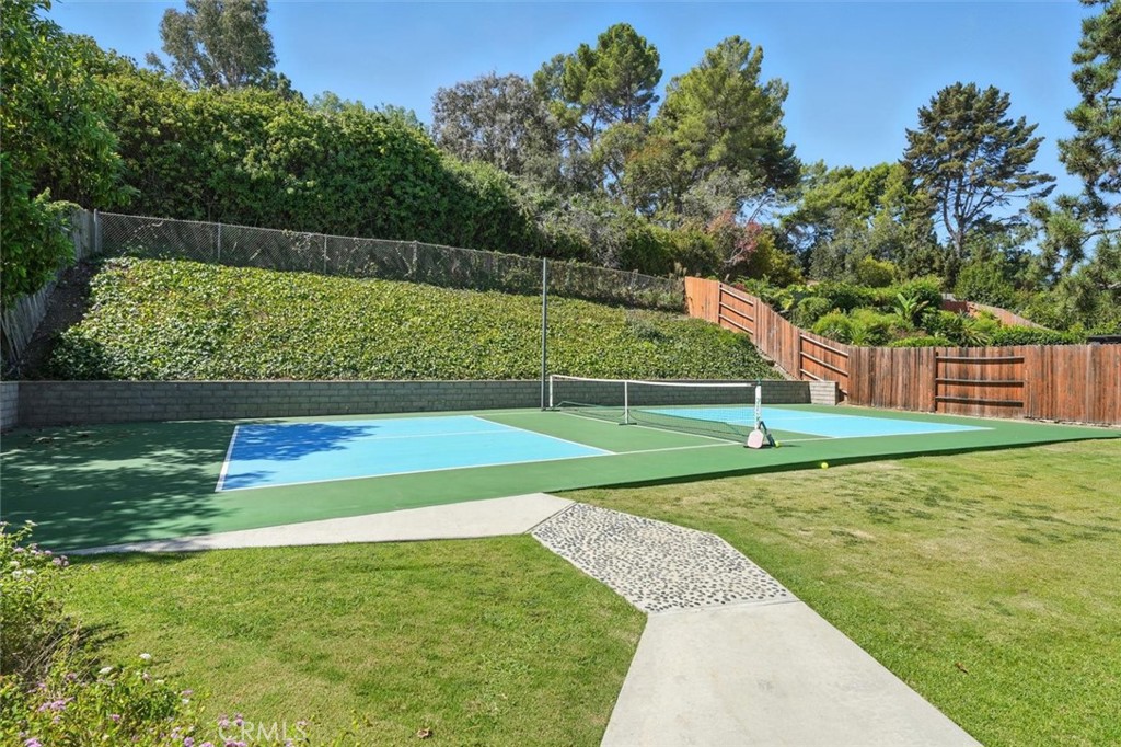 4338 Cartesian Circle