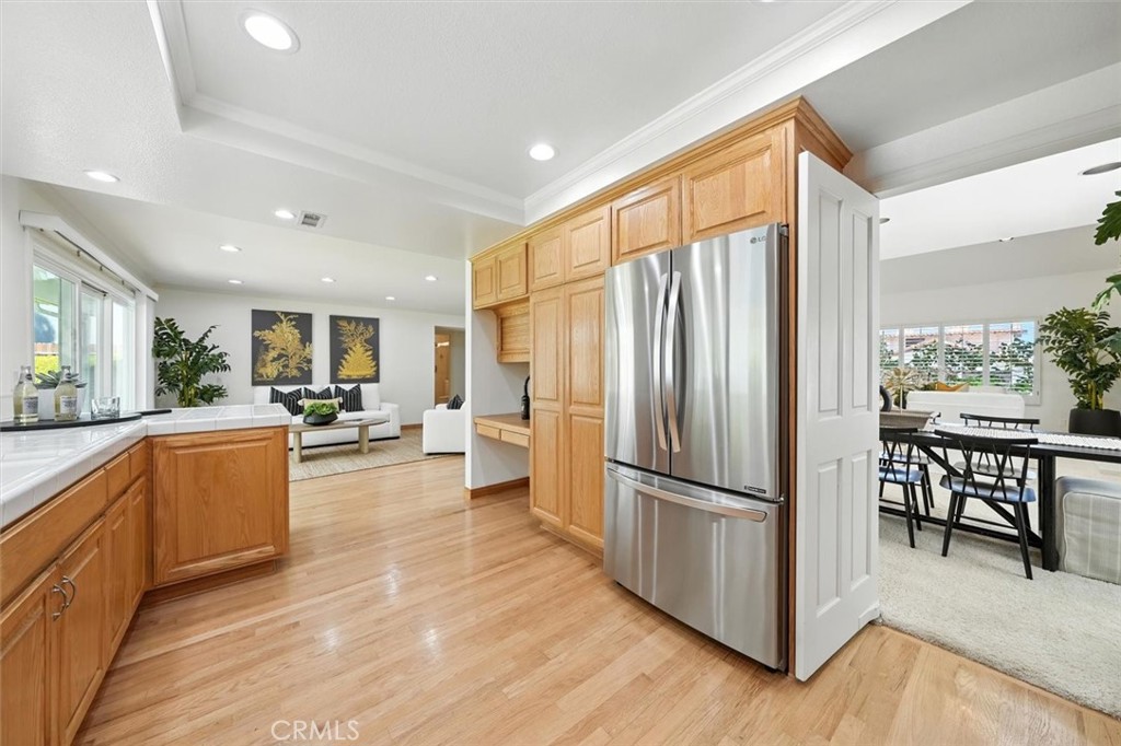 4338 Cartesian Circle