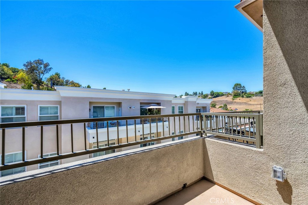 927 Deep Valley 308