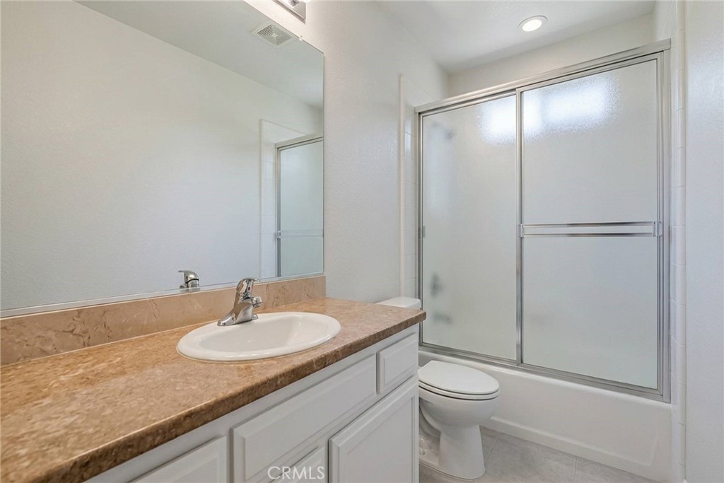 1329 W 8th