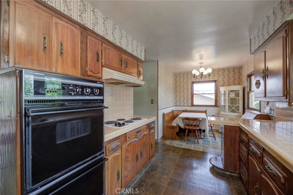 1340 W 12th Street