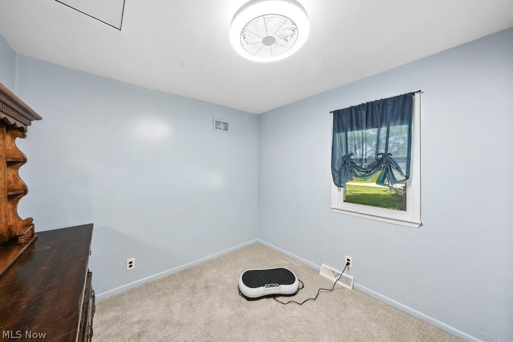 6150 Mahoning Avenue NW