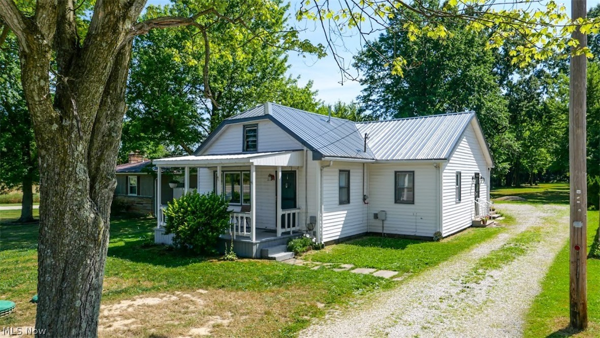 6150 Mahoning Avenue NW