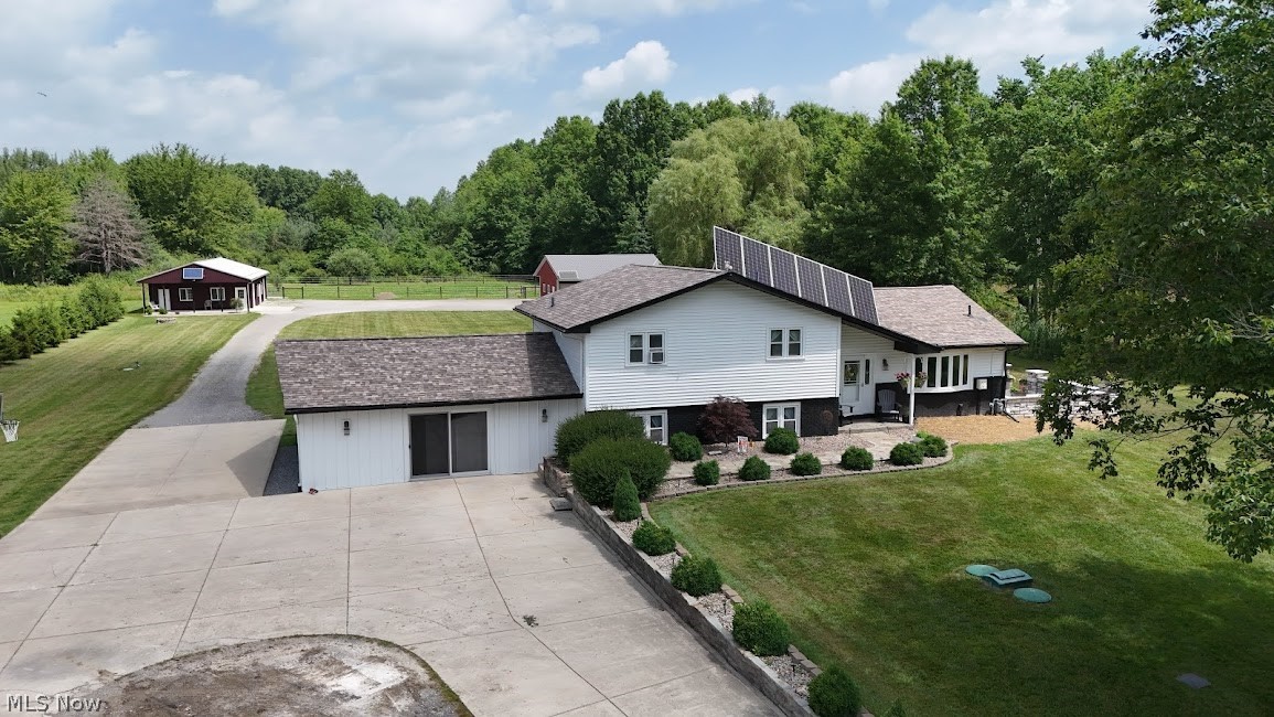 890 Bristol Champion Townline Road NE