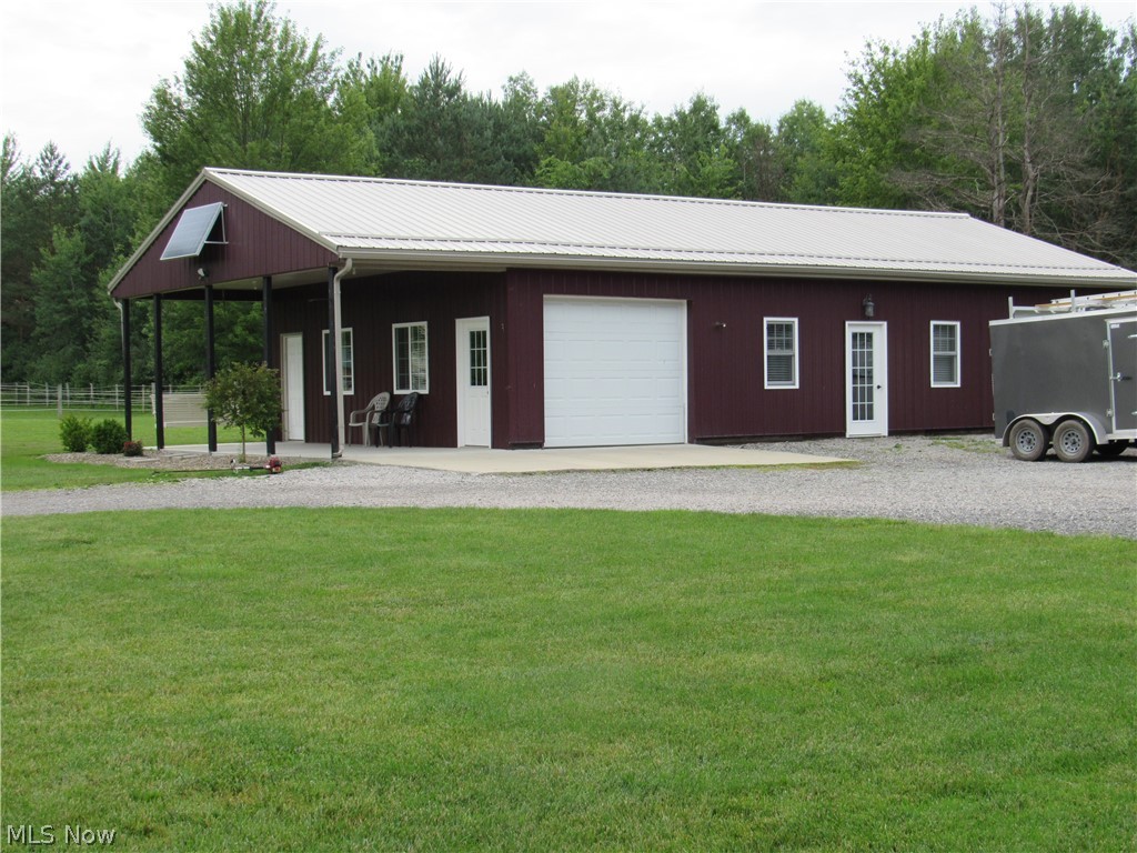 890 Bristol Champion Townline Road NE