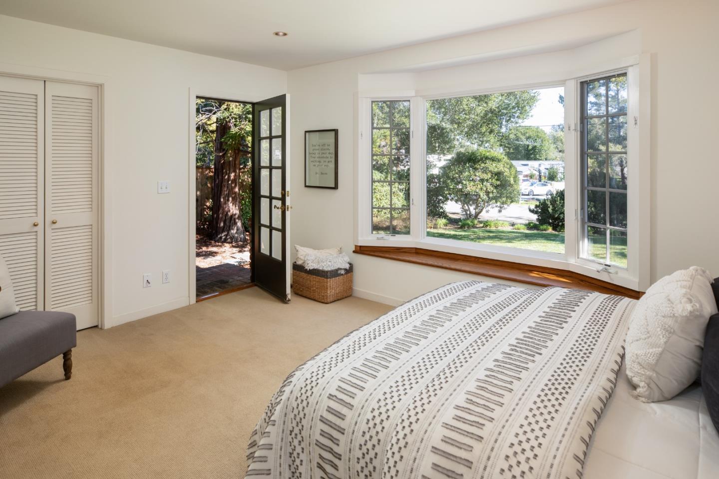 324 Alta Vista AVE