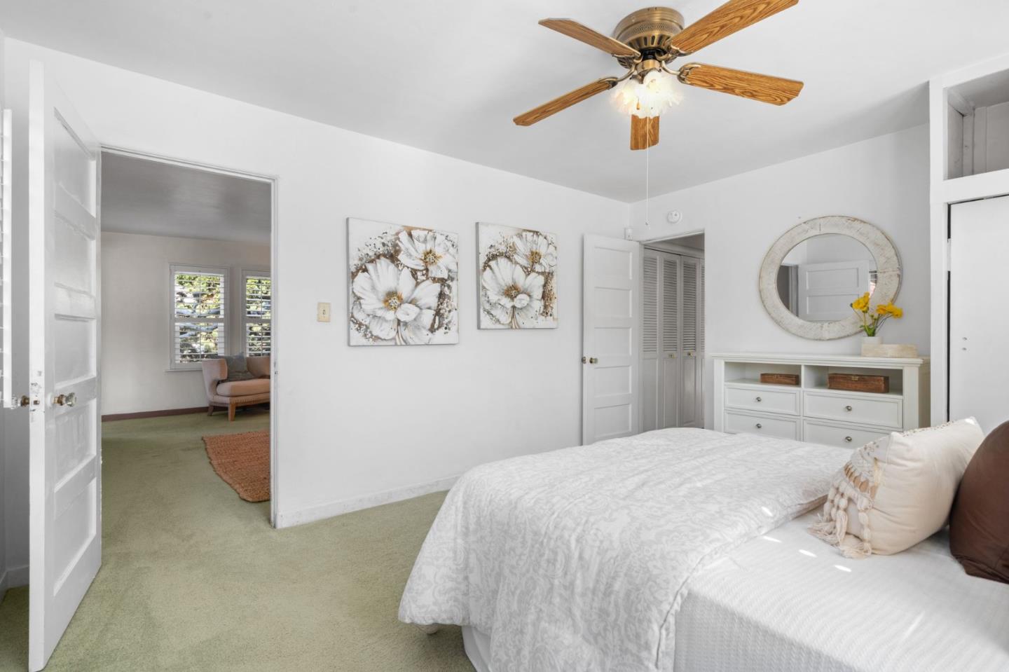 147 Santiago AVE