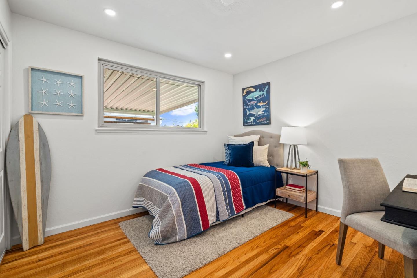 291 Alturas AVE