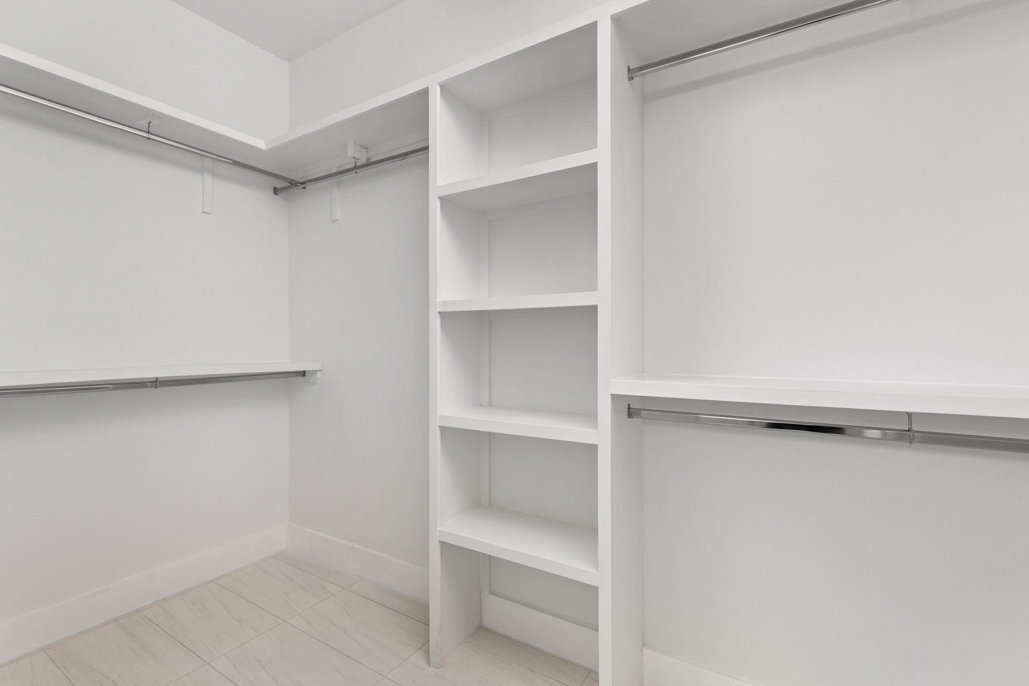 802 Philco DR # 2, Austin Unit: 2