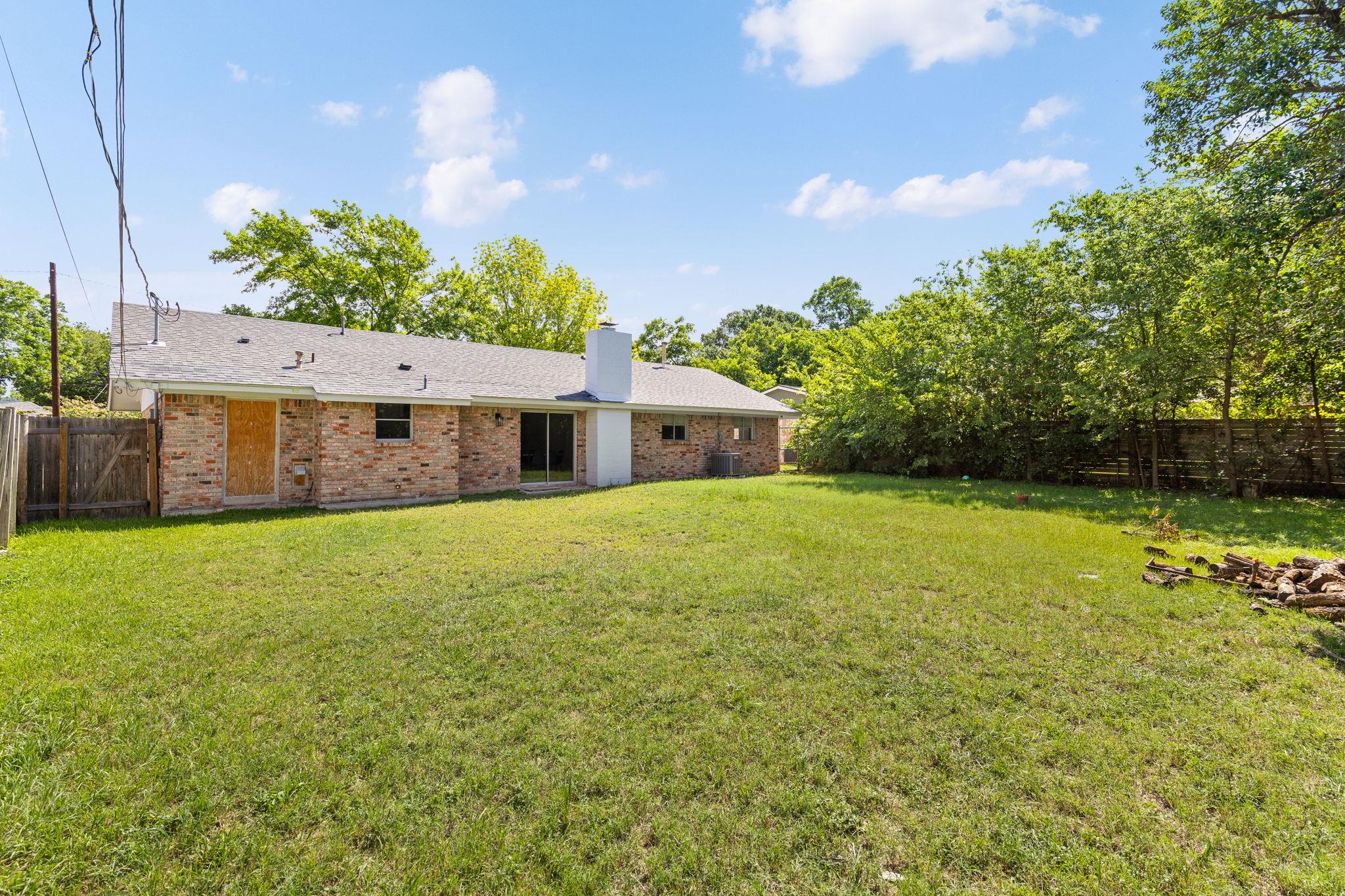 1801 Belford DR