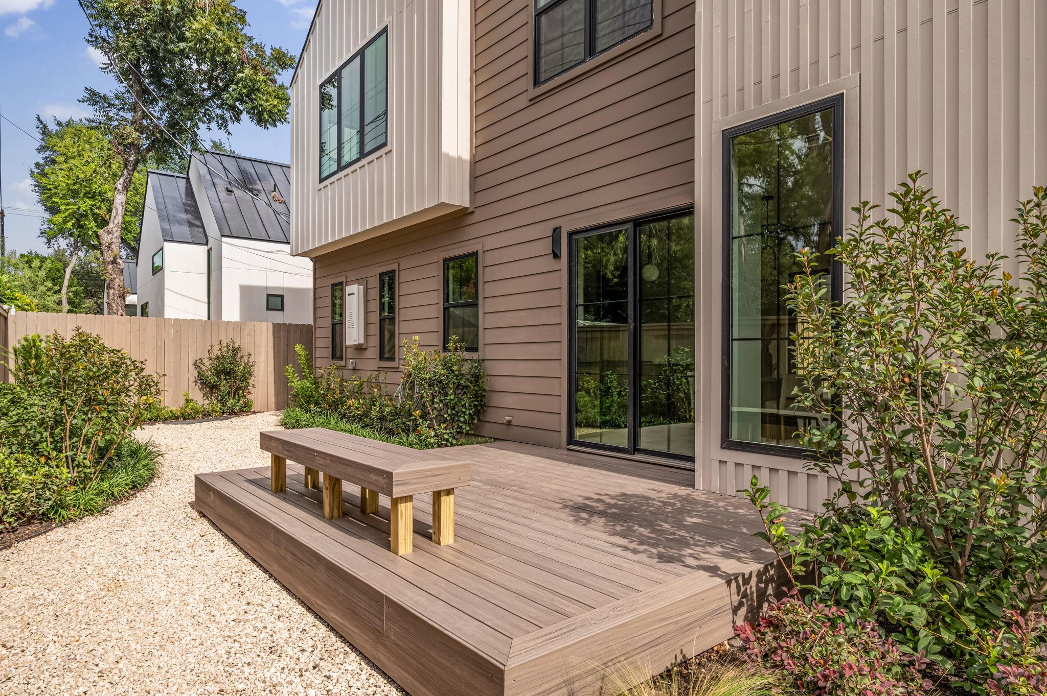 2404 Euclid Ave # 2