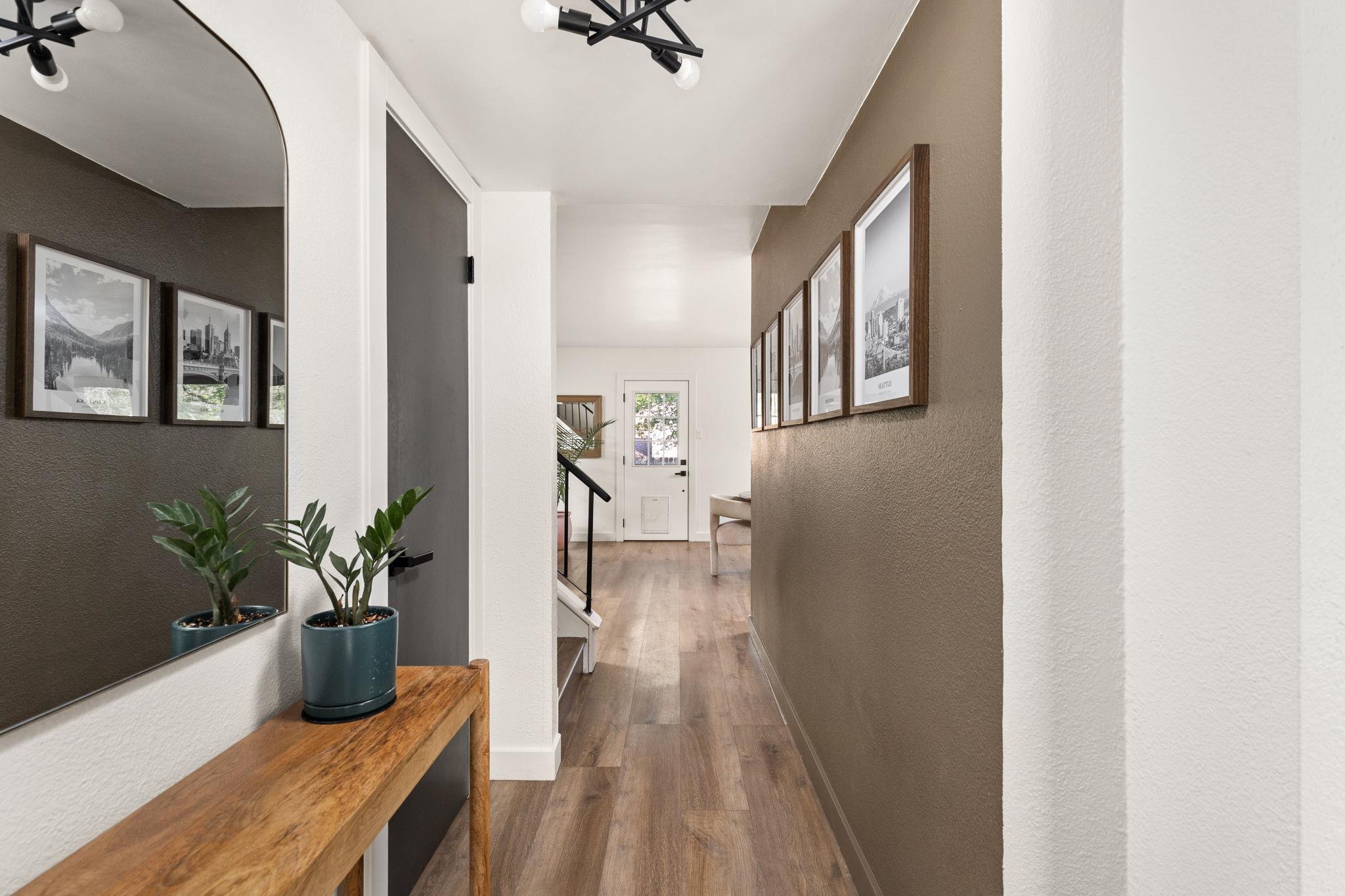 7909 Manassas DR