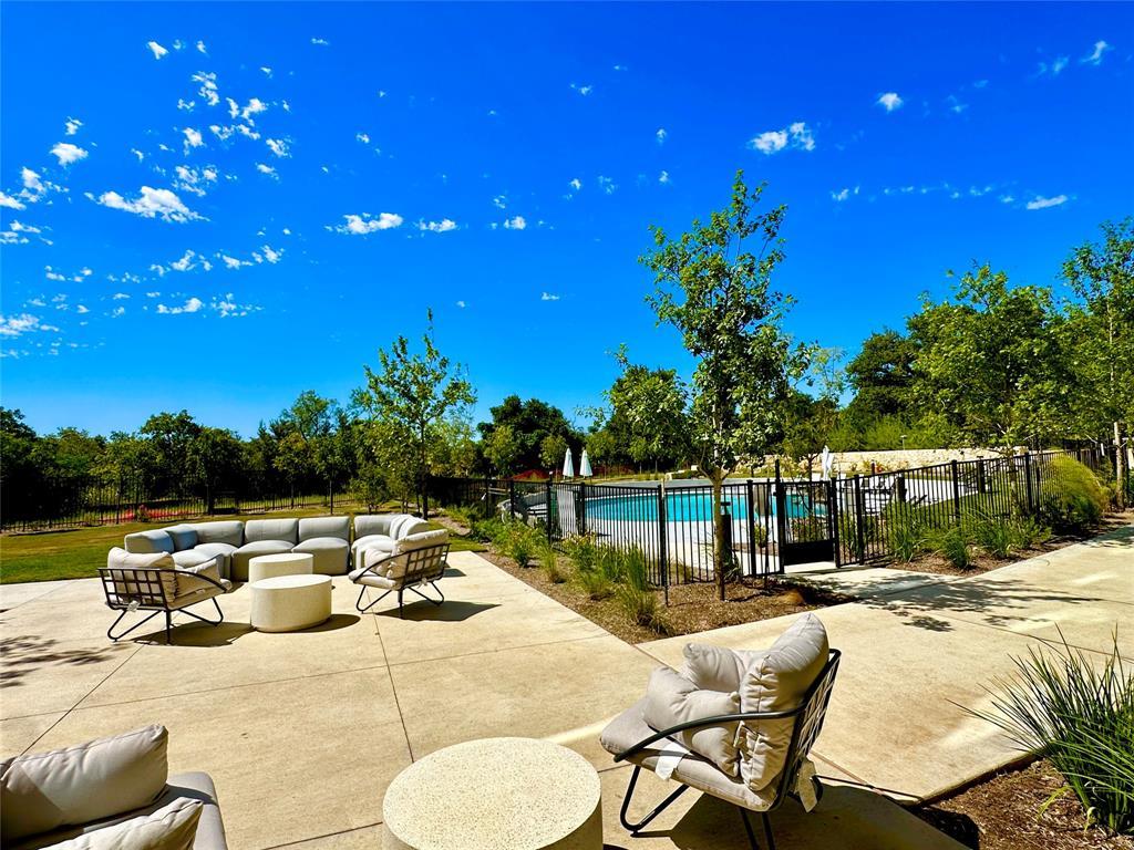 4802 S Congress Ave # 324