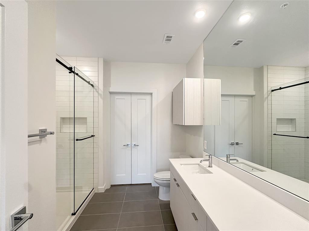 4802 S Congress Ave # 324