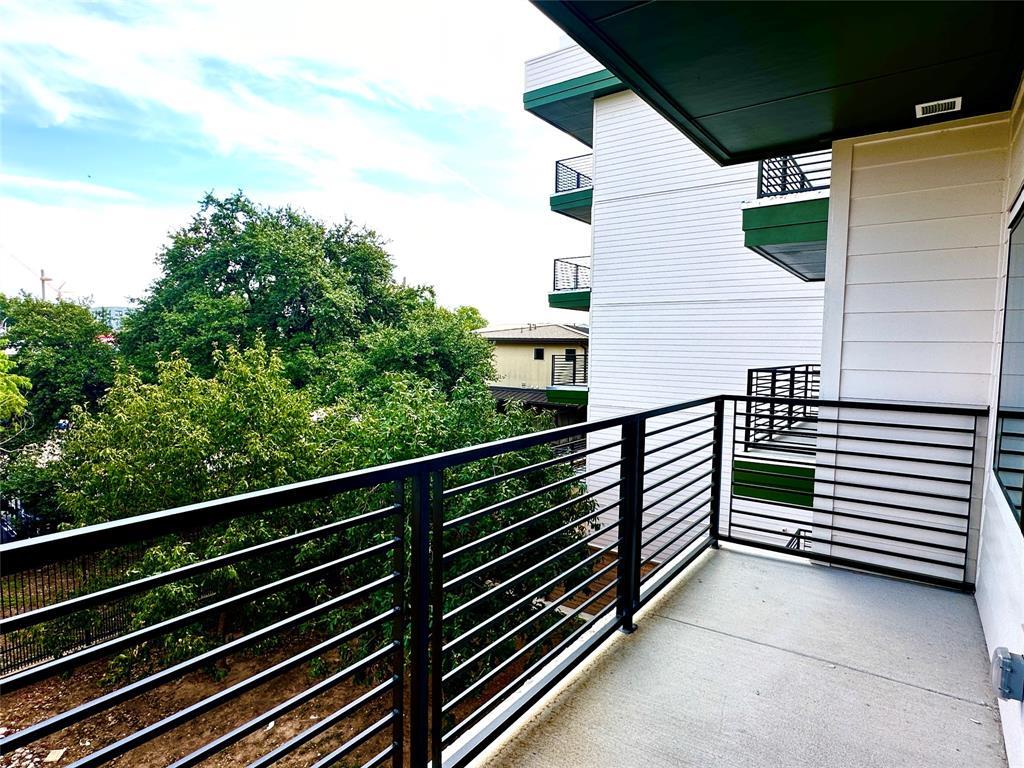 4802 S Congress Ave # 324