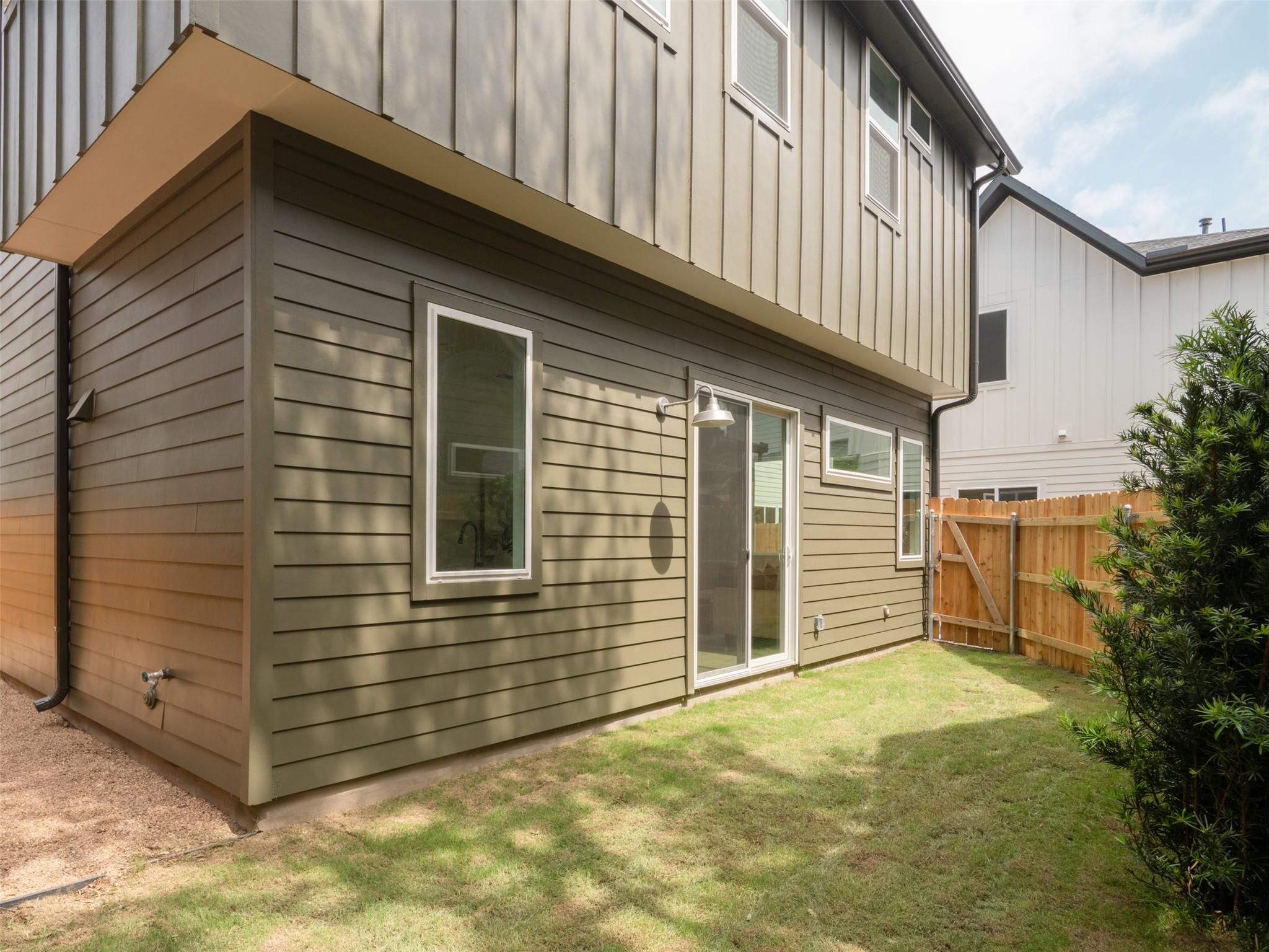 6409 Bradsher # B