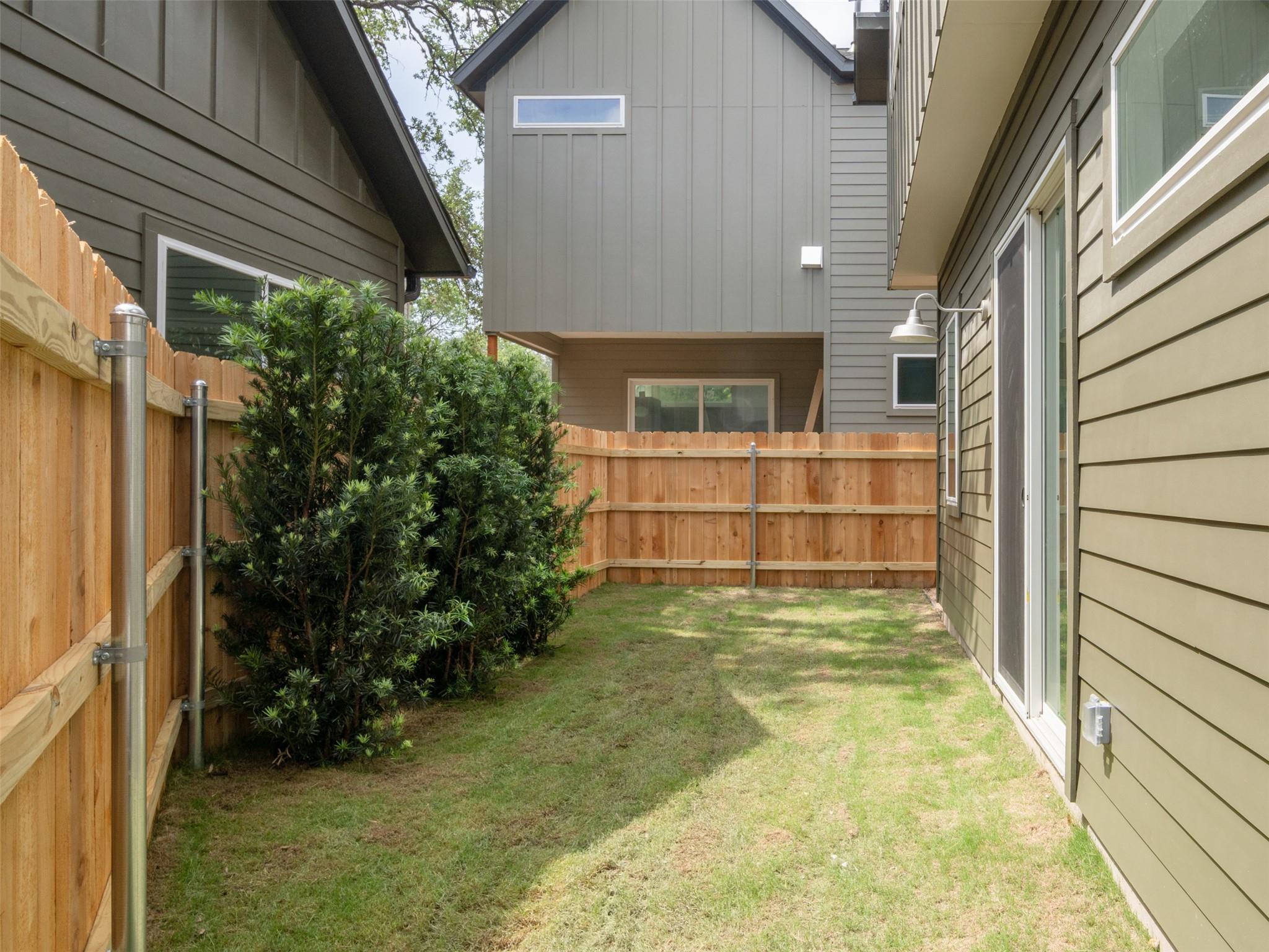 6409 Bradsher # B