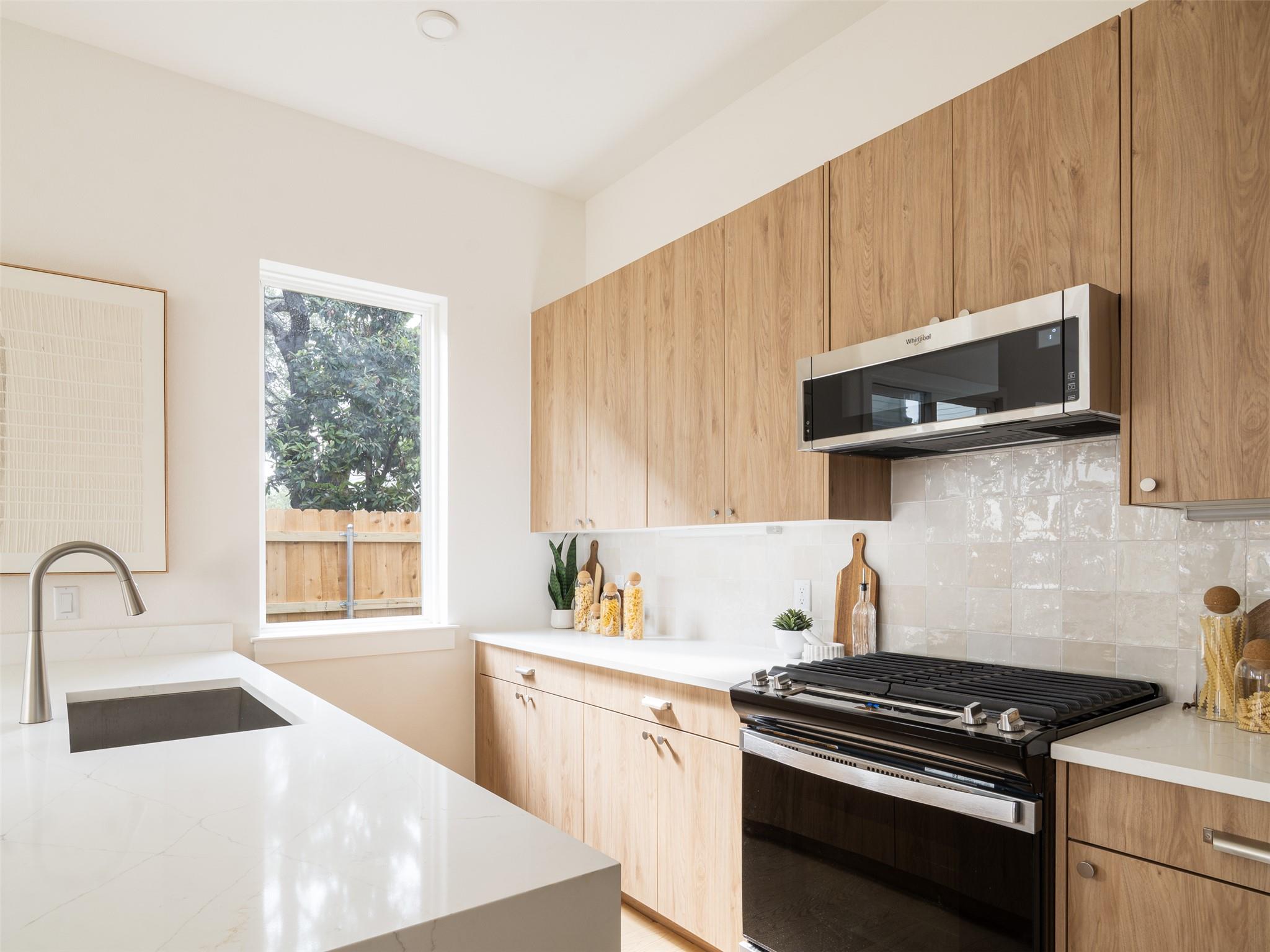 6409 Bradsher # B