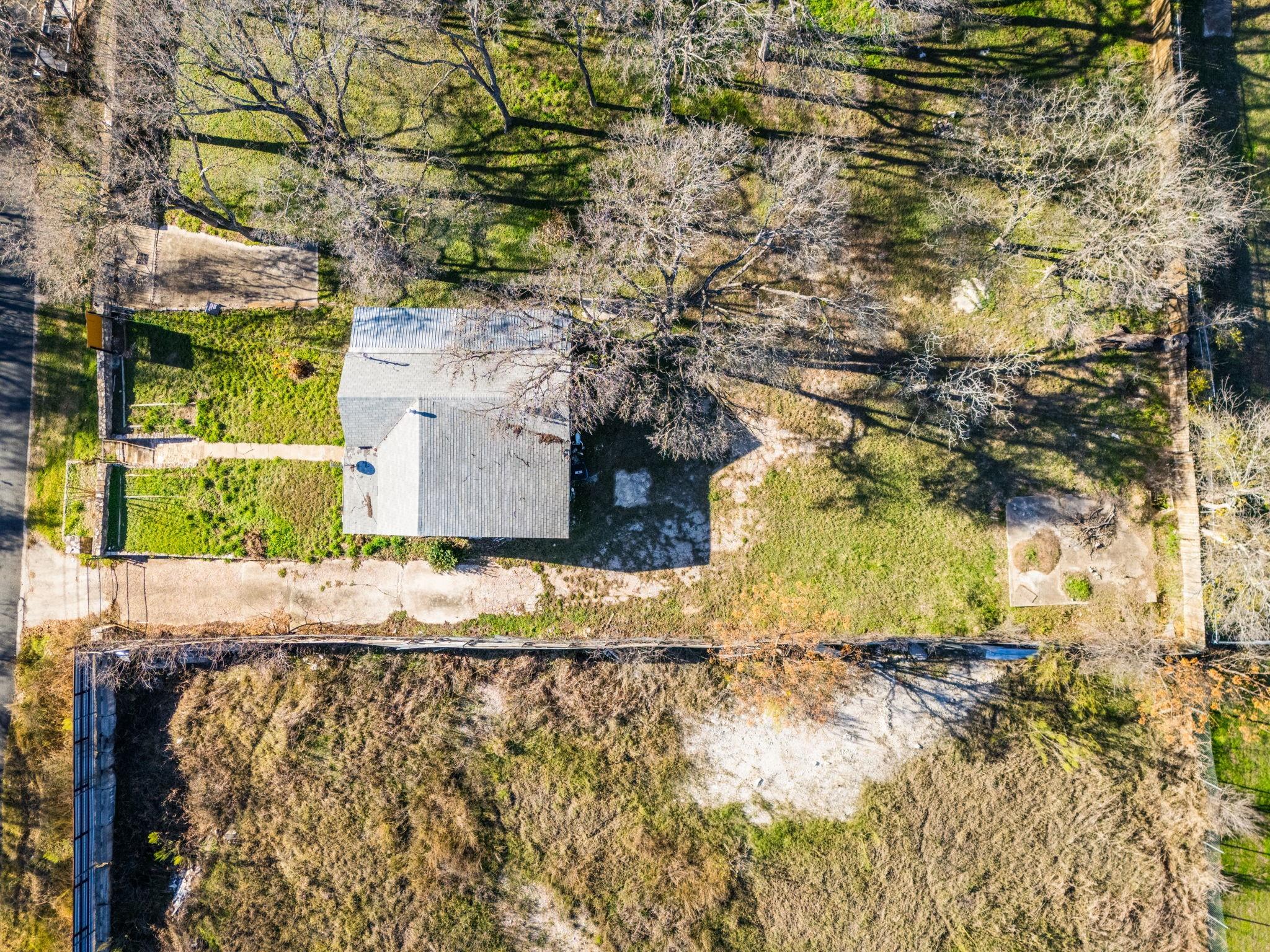 5610 Hudson