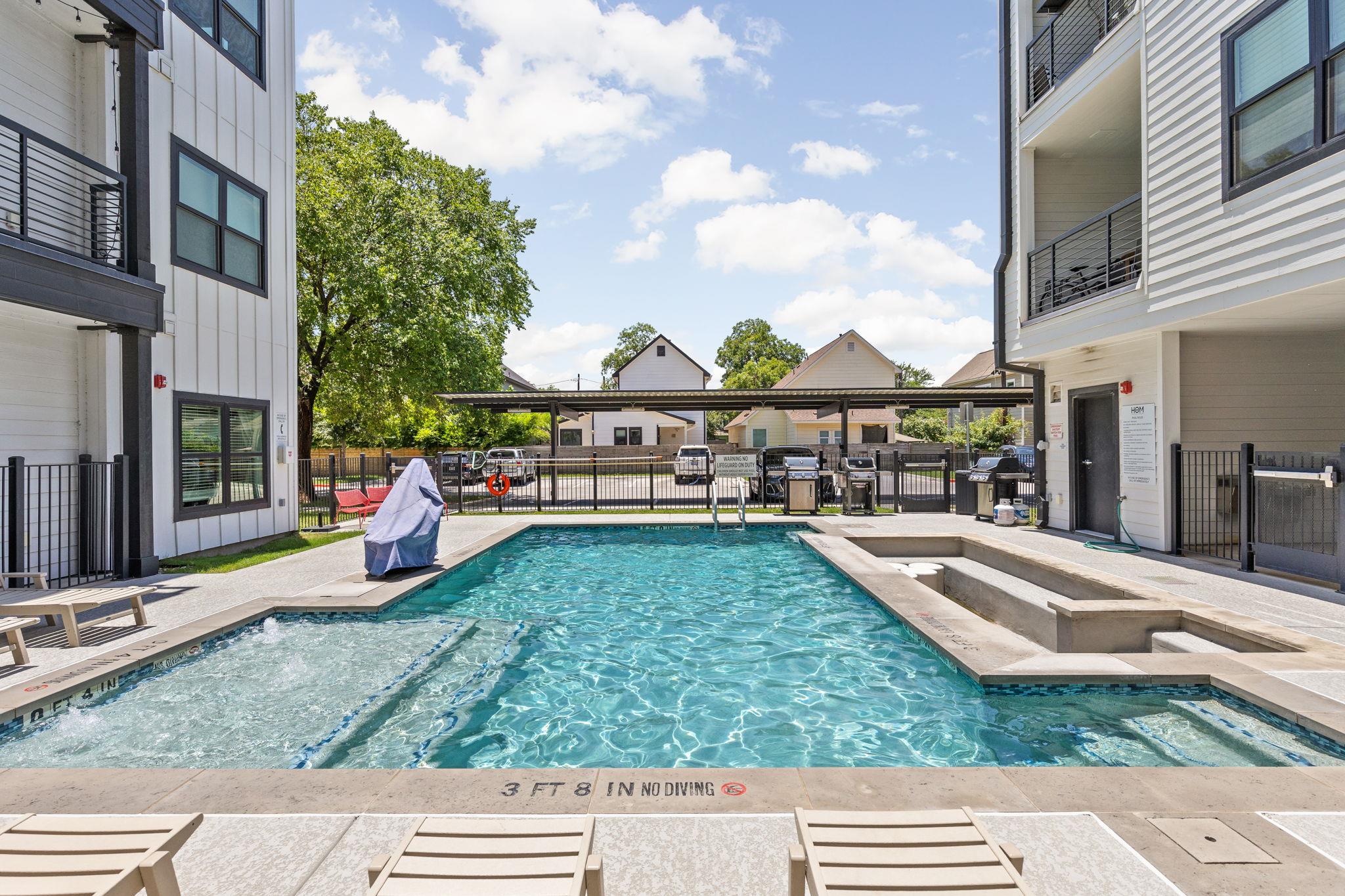 3101 Govalle Ave # 106